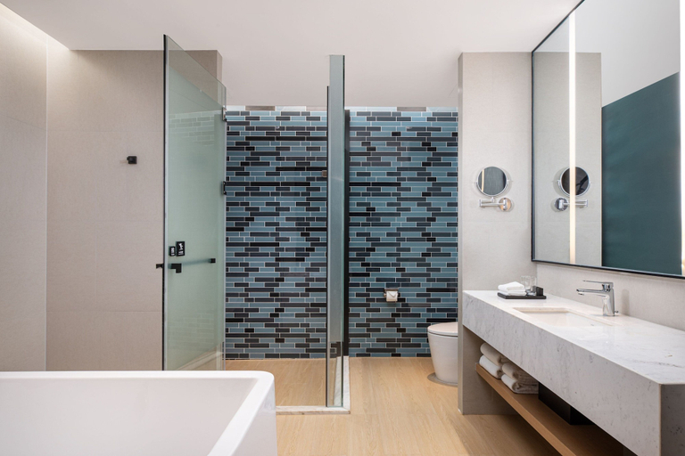Bathroom 5, Fairfield by Marriott Liaocheng Dongchangfu, Liaocheng