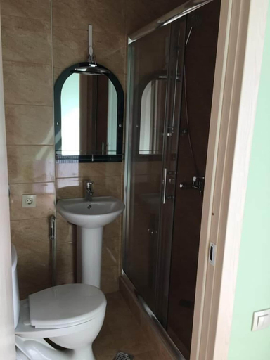 Bathroom 3, Avlabari Terrace Rooms, Tbilisi