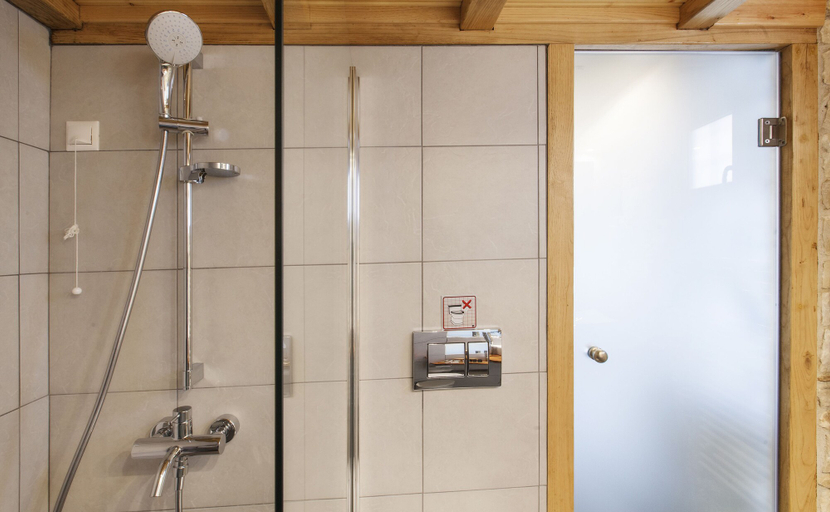 Bathroom 4, Hotel Olga, Thessaly