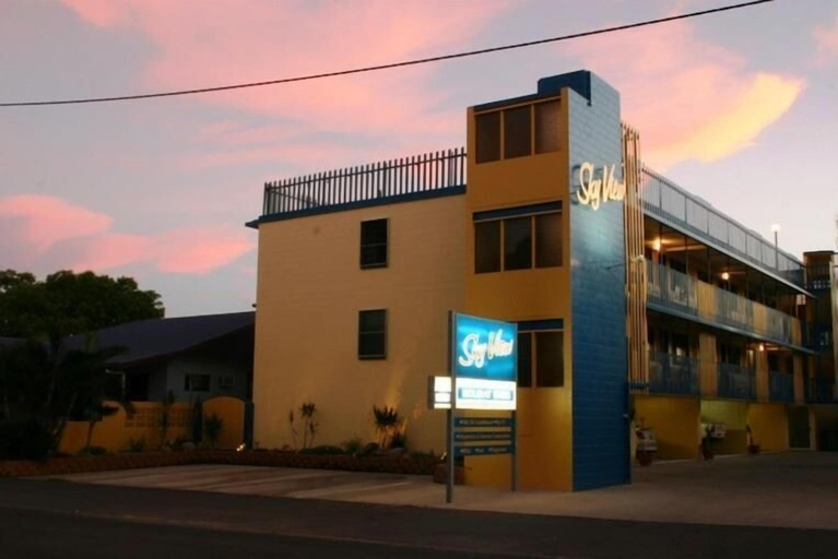 Exterior & Views 2, Sky View Units, Bowen