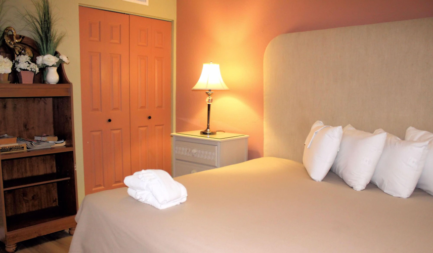 Bedroom 2, Meridian Plaza by Palmetto Vacations, Horry