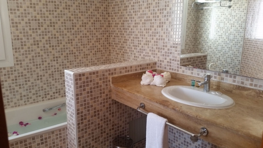 Bathroom, La Perle Orientale - Saïdia, Berkane Taourirt