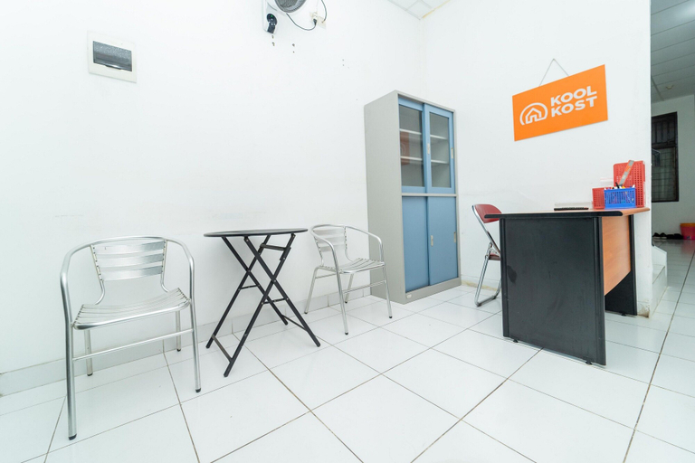 Others 5, KoolKost Syariah near Summarecon Mall Serpong, Tangerang