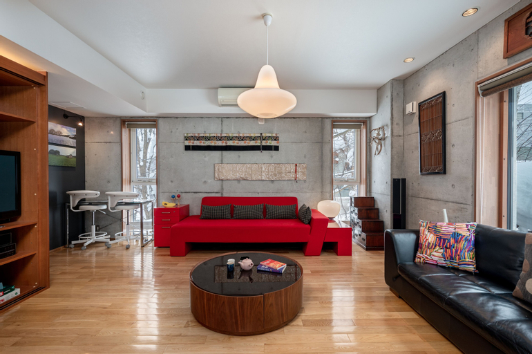 Kitanishi 3 by H2 Life, Kutchan