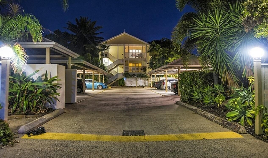 Exterior & Views 2, Cairns City Garden Apartment, Cairns