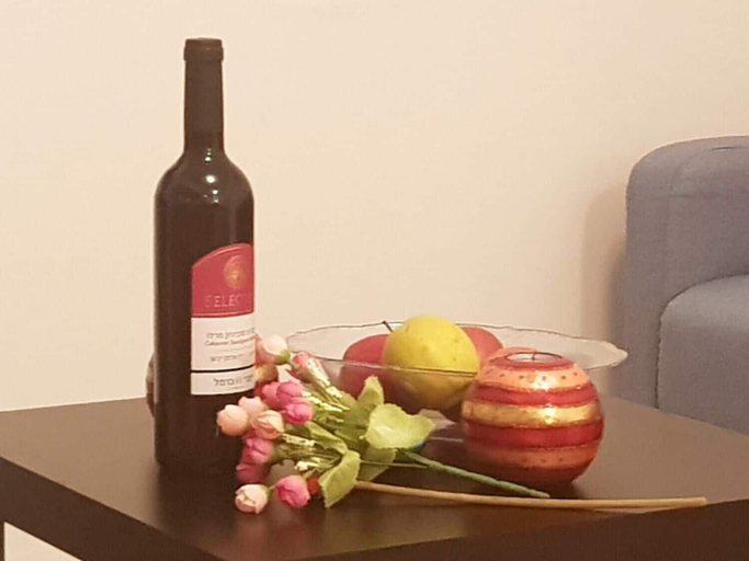 Food & Drinks 5, Herzelya Getaway