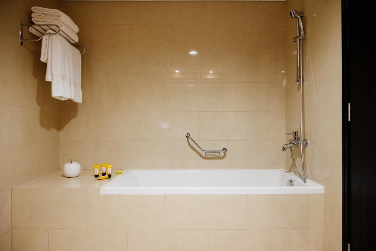 Bathroom 5, Fantastay Laguna Tower, Dubai