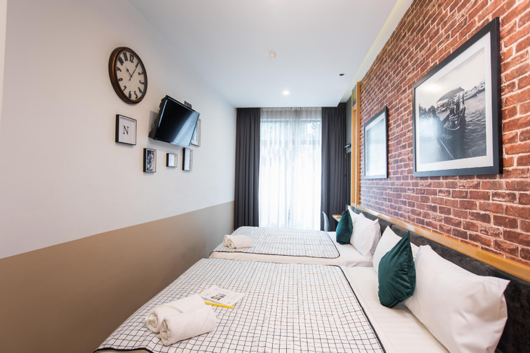 Bedroom 9