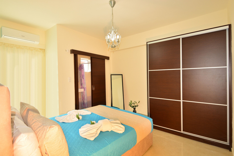 Bedroom 3, Luxury Suites in Stavromenos, Crete