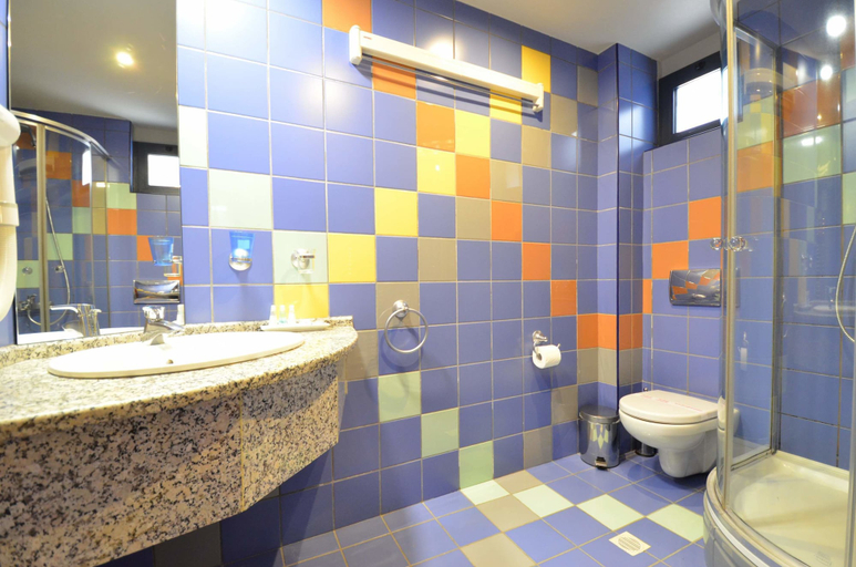 Bathroom 5, Evilion Sea And Sun, Central Macedonia