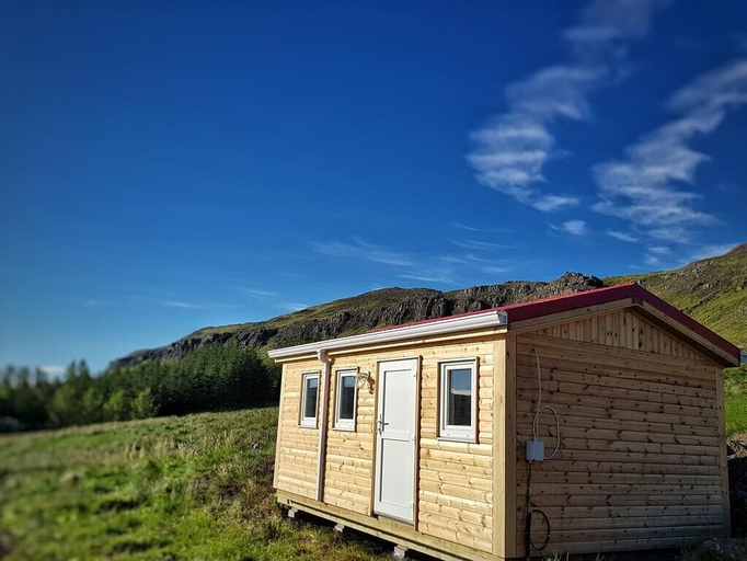Exterior & Views 2, Ravencliff Lodge, Dalabyggð