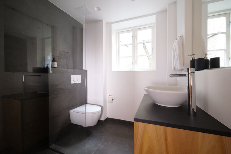 Bathroom 2, Rent a place to sleep 1, Copenhagen