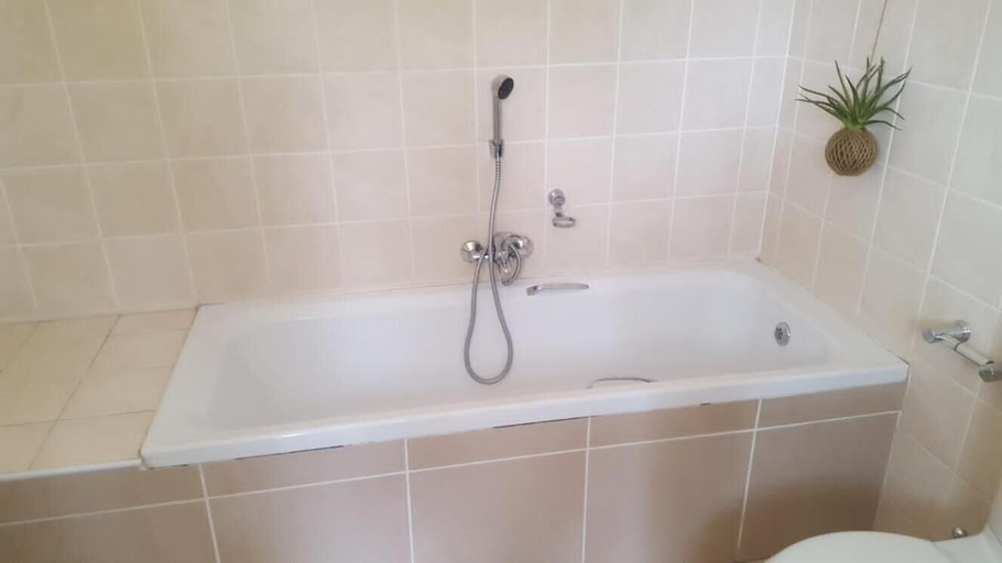 Bathroom 3, Cozy Guestrooms in Midrand, City of Johannesburg