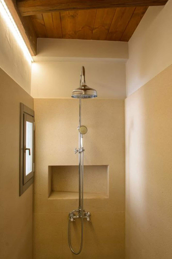 Bathroom, Villa Douloumi, Crete
