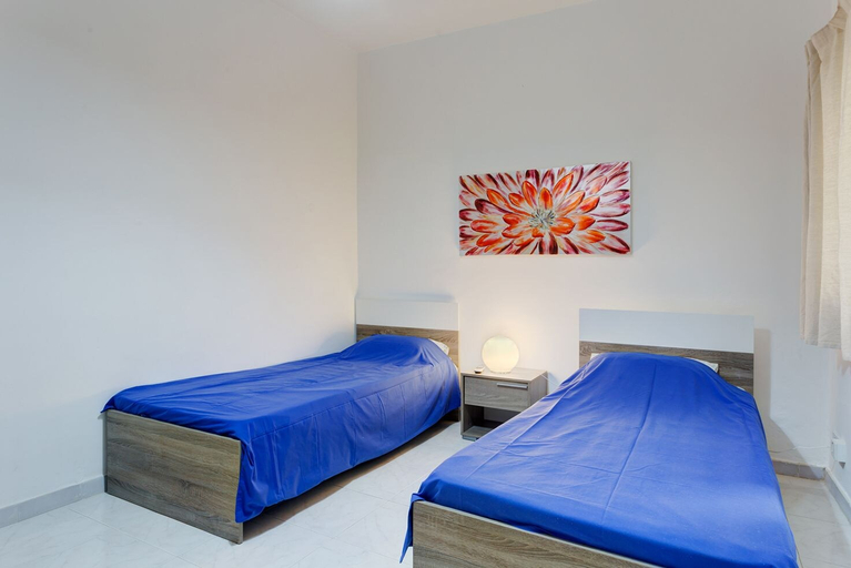 Bedroom 3, Seafront Apartment in Sliema wt Breathtaking Views