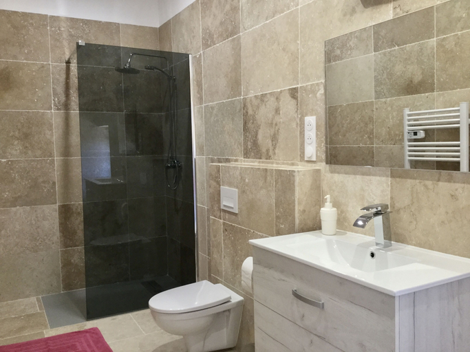 Bathroom 5, Eloi Merle B&B, Hérault