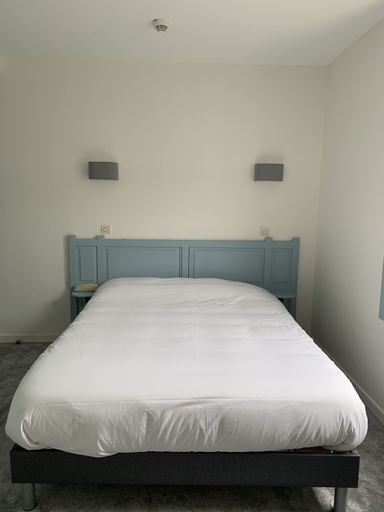 Bedroom 2, Hôtel Restaurant Pub La Sirène, Seine-Maritime