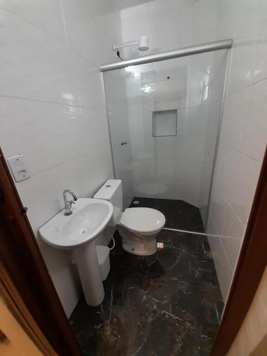 Bathroom 2, Hotel Off, Osasco