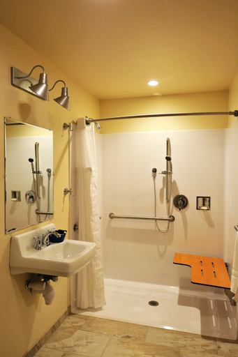 Bathroom 3, McAllister Inn & Lodging, Madison