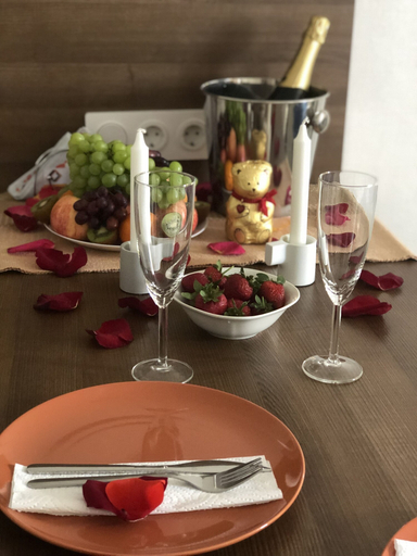 Food & Drinks, Apartments Axioma, Sankt-Peterburg gorsovet