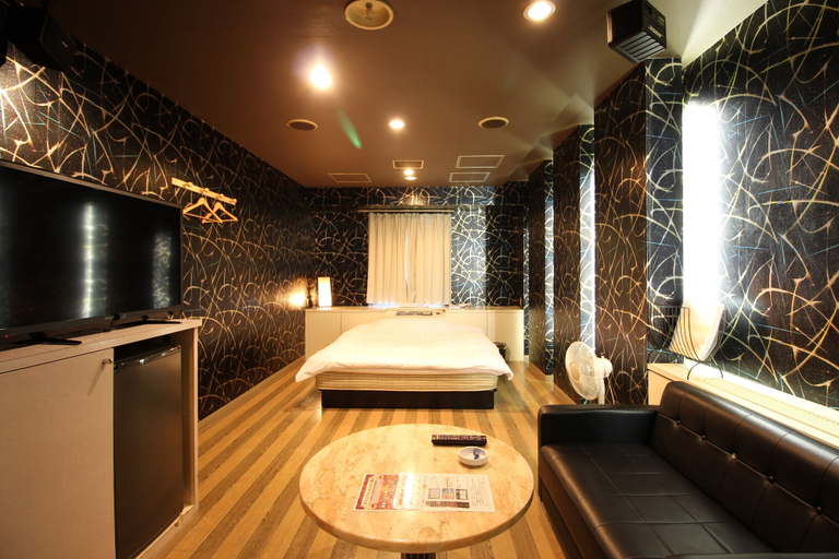 Sport & Beauty 1, Hotel Sweet Memory, Osaka
