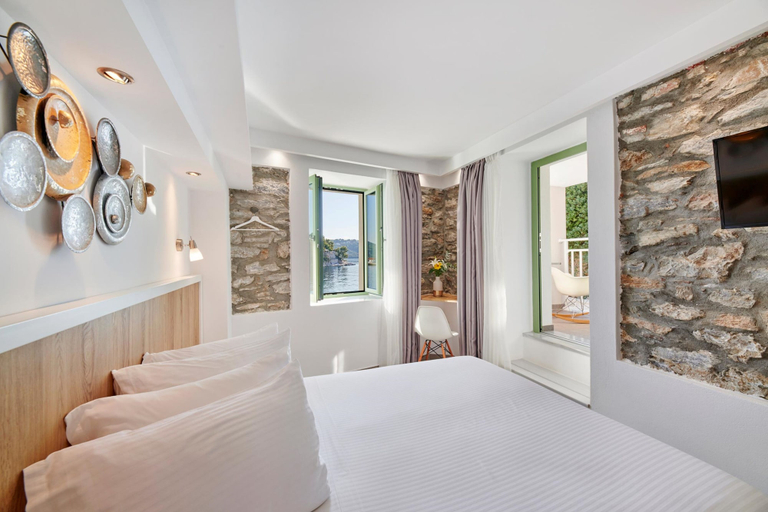 Bedroom 2, The Water Suites, Thessaly