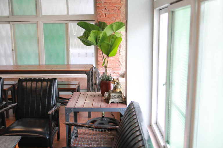 Others 5, MacArthur, Tainan
