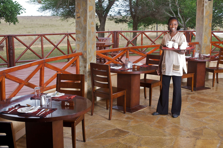 Food & Drinks 5, Ashnil Aruba Lodge, Voi