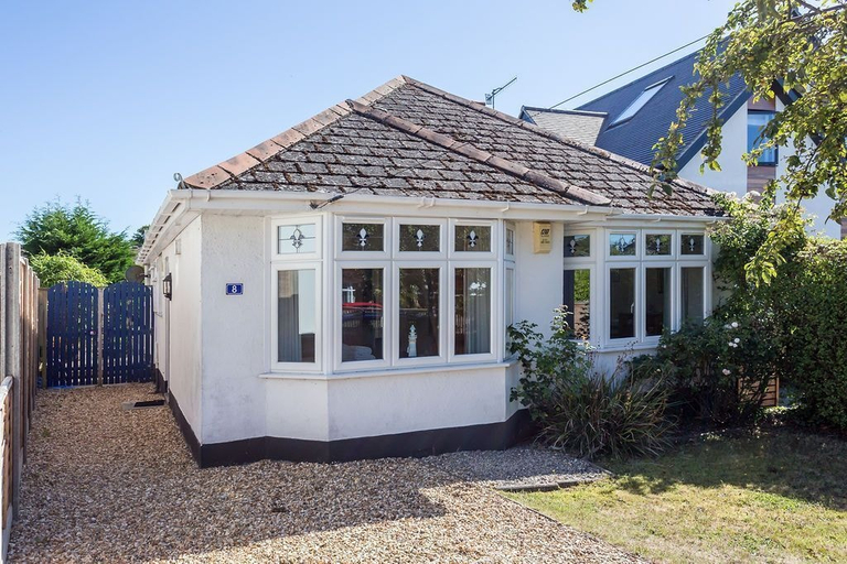 Exterior & Views 5, Woodstock, Poole