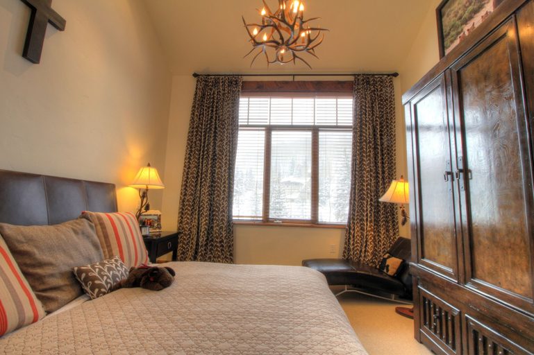 Bedroom 2, Gore Creek Place Condominiums, Eagle