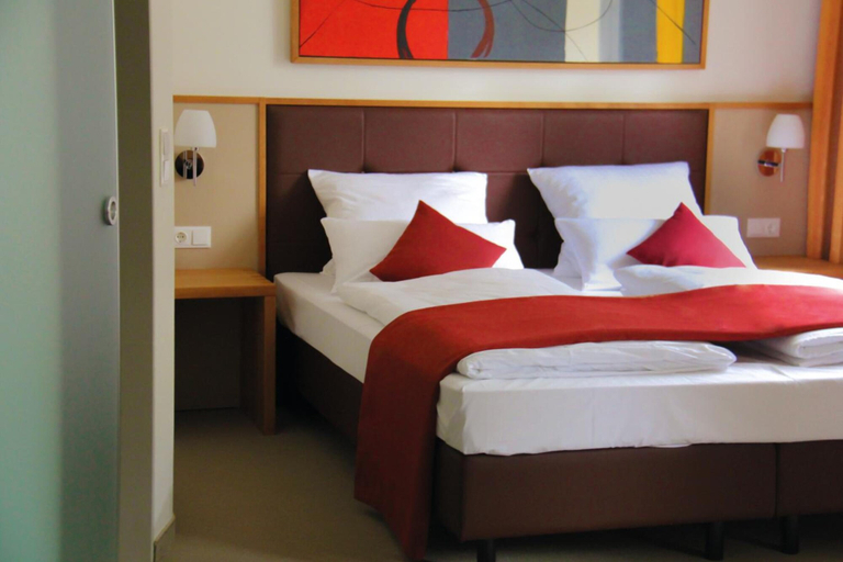 Bedroom 4, Landhotel Neunburg, Schwandorf