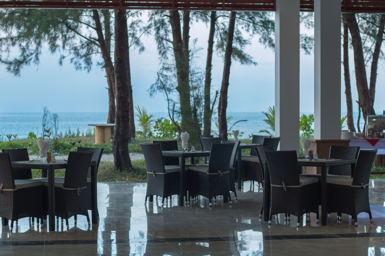 Food & Drinks 4, Ngapali Paradise Hotel, Thandwe