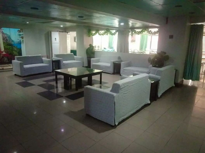 Others 3, Gulf Hotel, Karachi
