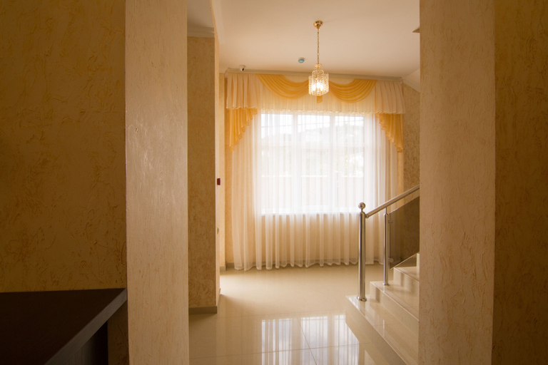 Others 5, Hotel ML, Sochi gorsovet