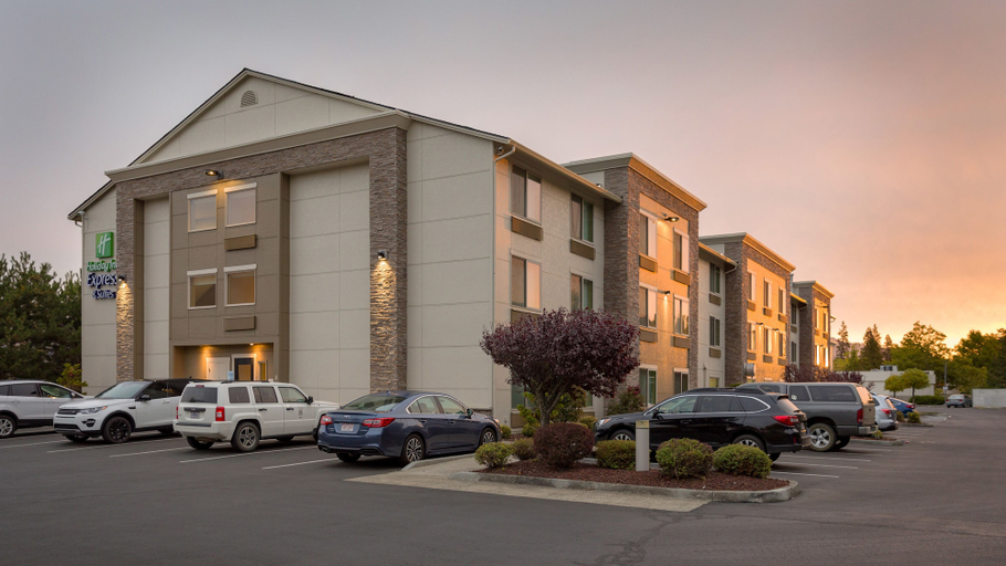 Exterior & Views 4, Holiday Inn Express & Suites HOOD RIVER, Hood River