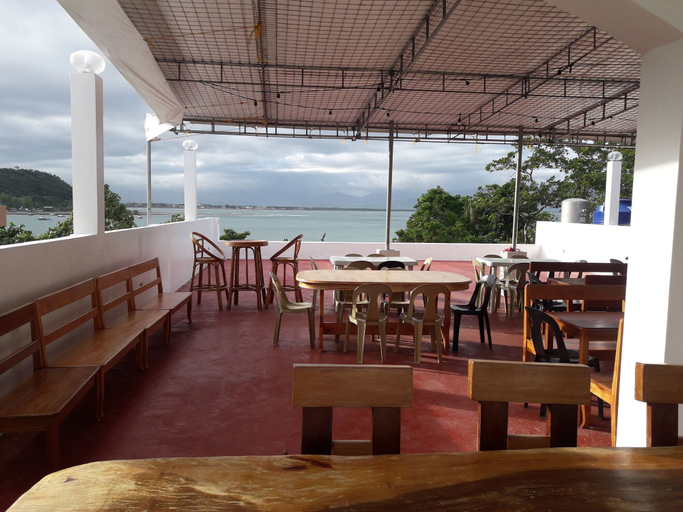 Food & Drinks 4, Hotel Lady Nina, Baler