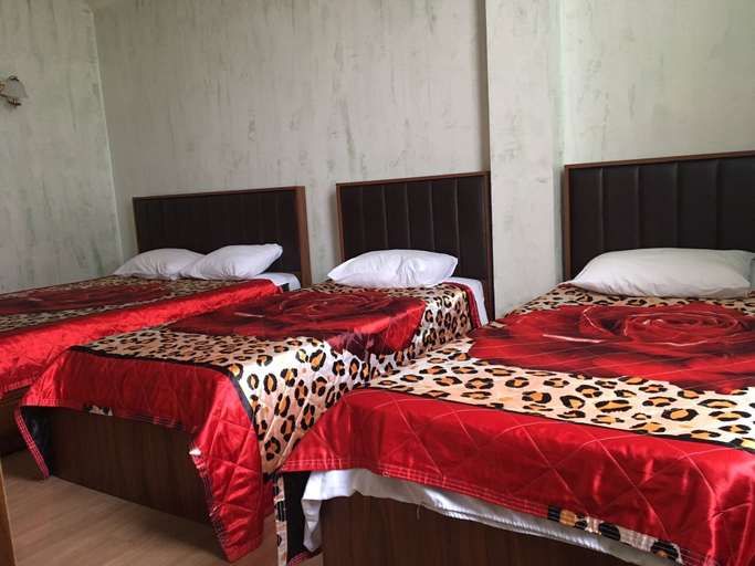 Bedroom 2, Royal Hotel, Batumi