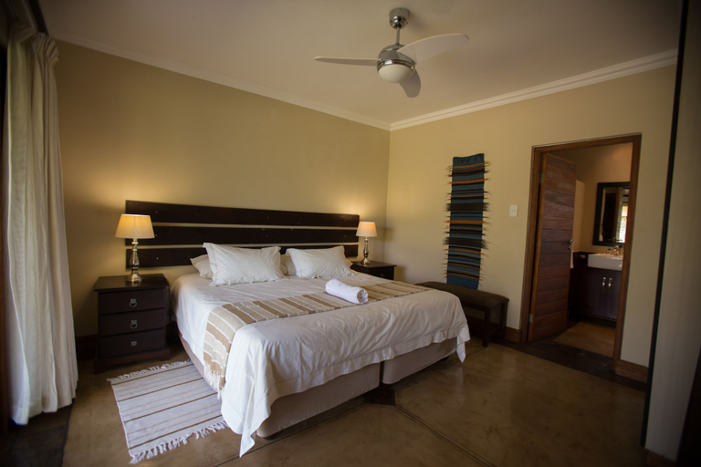 Bedroom 3, Nkonyeni Lodge & Golf Estate, Nhlambeni