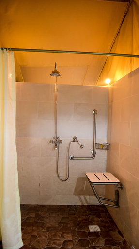 Bathroom 4, Loyk Mara Camp, Narok West