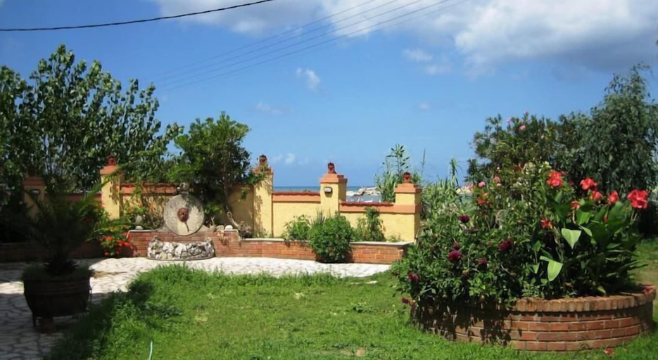 Others 4, Makris Apartments, Ionian Islands