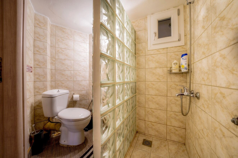Bathroom 3, Kentrikon Deluxe Apt Must, Central Macedonia