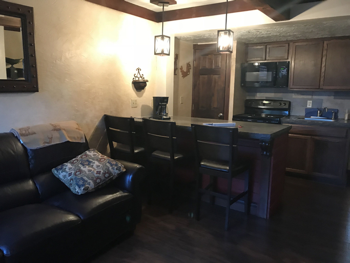 North Wind Condo, Colfax