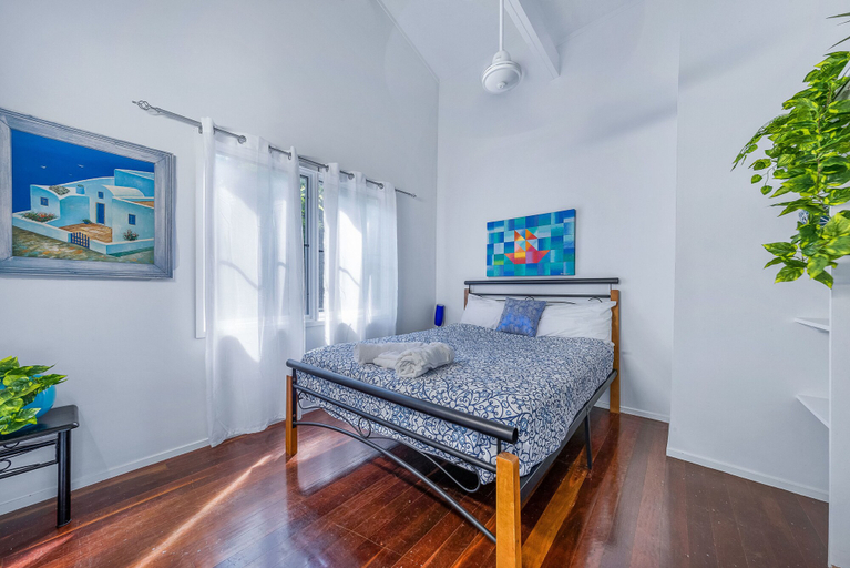 Bedroom 3, The Treehouse, Whitsunday