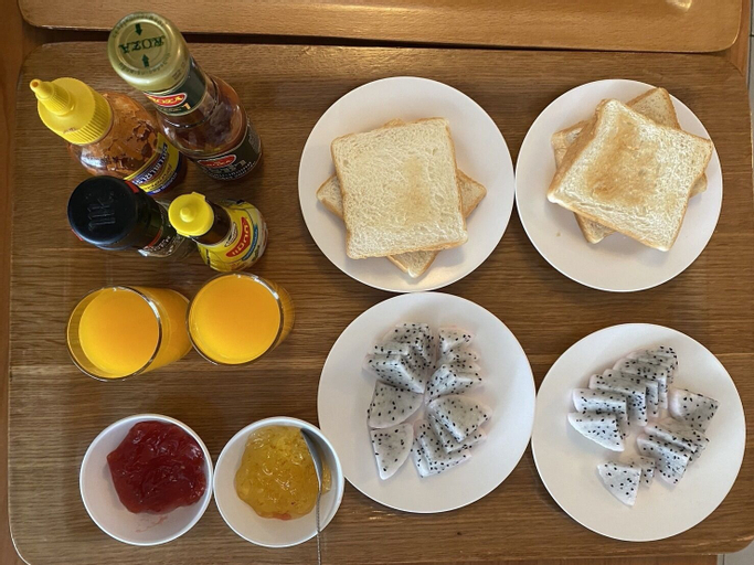 Food & Drinks 6