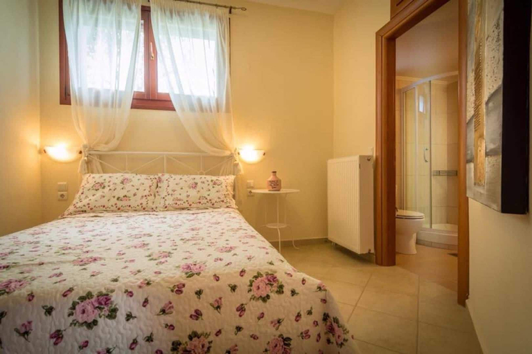 Bedroom 3, Xenonas Liogerma, Central Macedonia