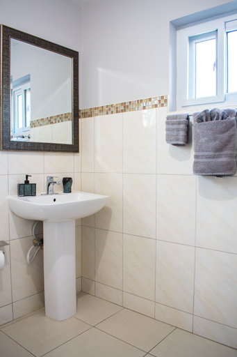 Bathroom 3, Casa Tamar Guest Apartments