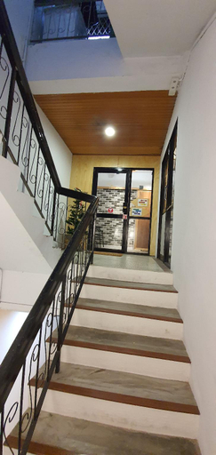 Others 2, Tiny home living big with happiness., Miri