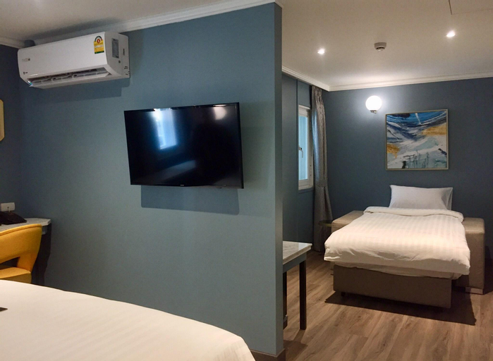Bedroom 7