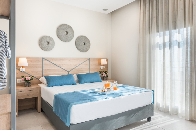 Bedroom 2, Santorini Main Square, South Aegean