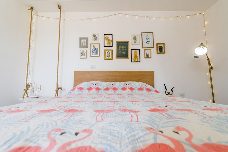 Bedroom 4, B&B Flamingo, Napoli